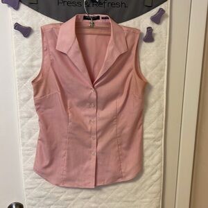 Jones, New York signature size S button down sleeveless shirt